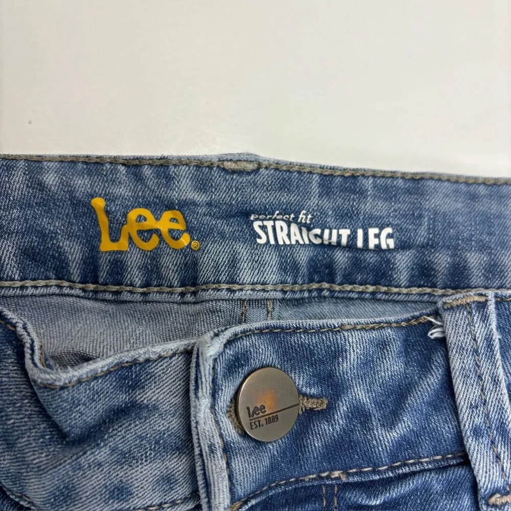 Lee Straight Leg Perfect Fit Distressed Women's size 10 Medium Blue‎ Denim jeans